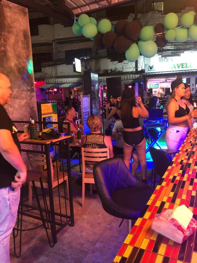 Bonkers Guesthouse Pattaya Exteriér fotografie