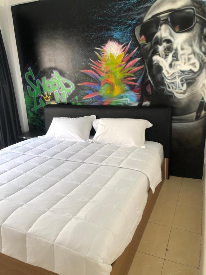 Bonkers Guesthouse Pattaya Exteriér fotografie